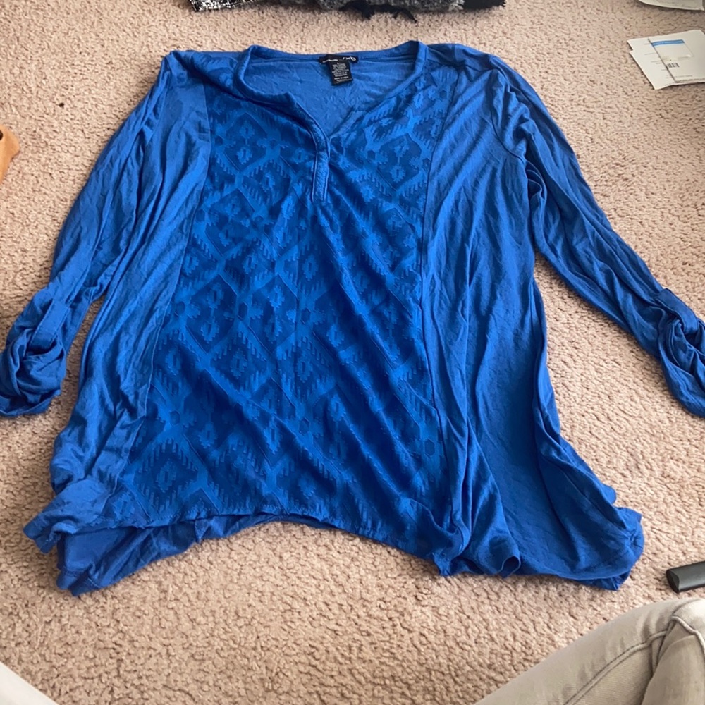 This lovely blue long sleeve shirt is a large and made by rxb